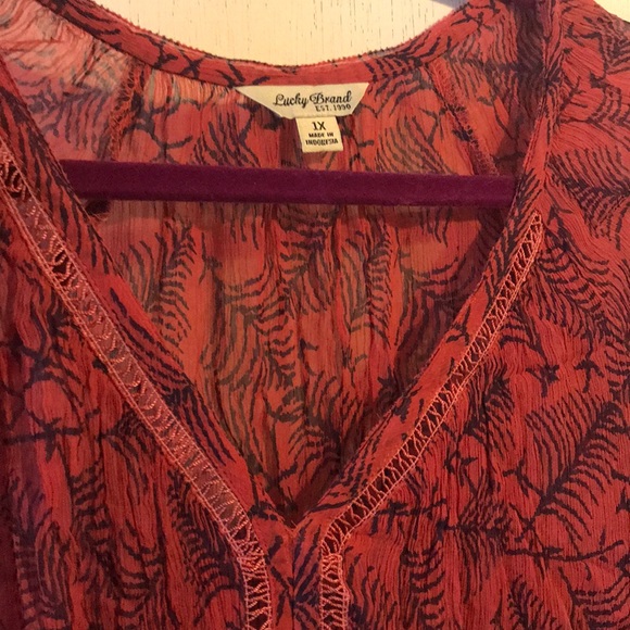 Lucky brand long sleeve top - Picture 2 of 3